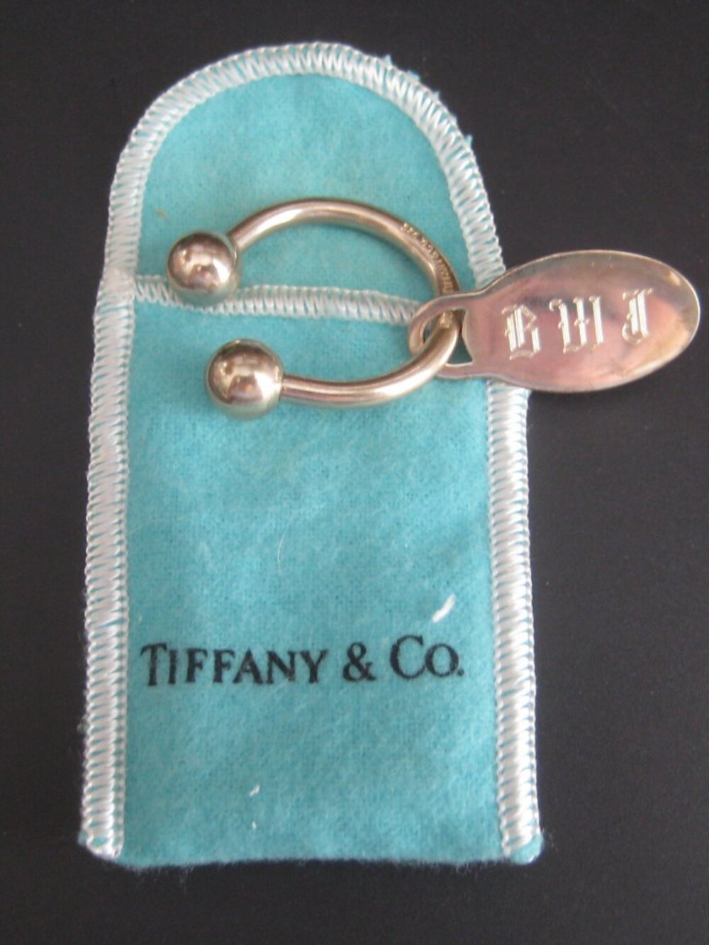 2001 TIFFANY & CO. STERLING SILVER MONOGRAMED KEY RING INITIALS BWJ